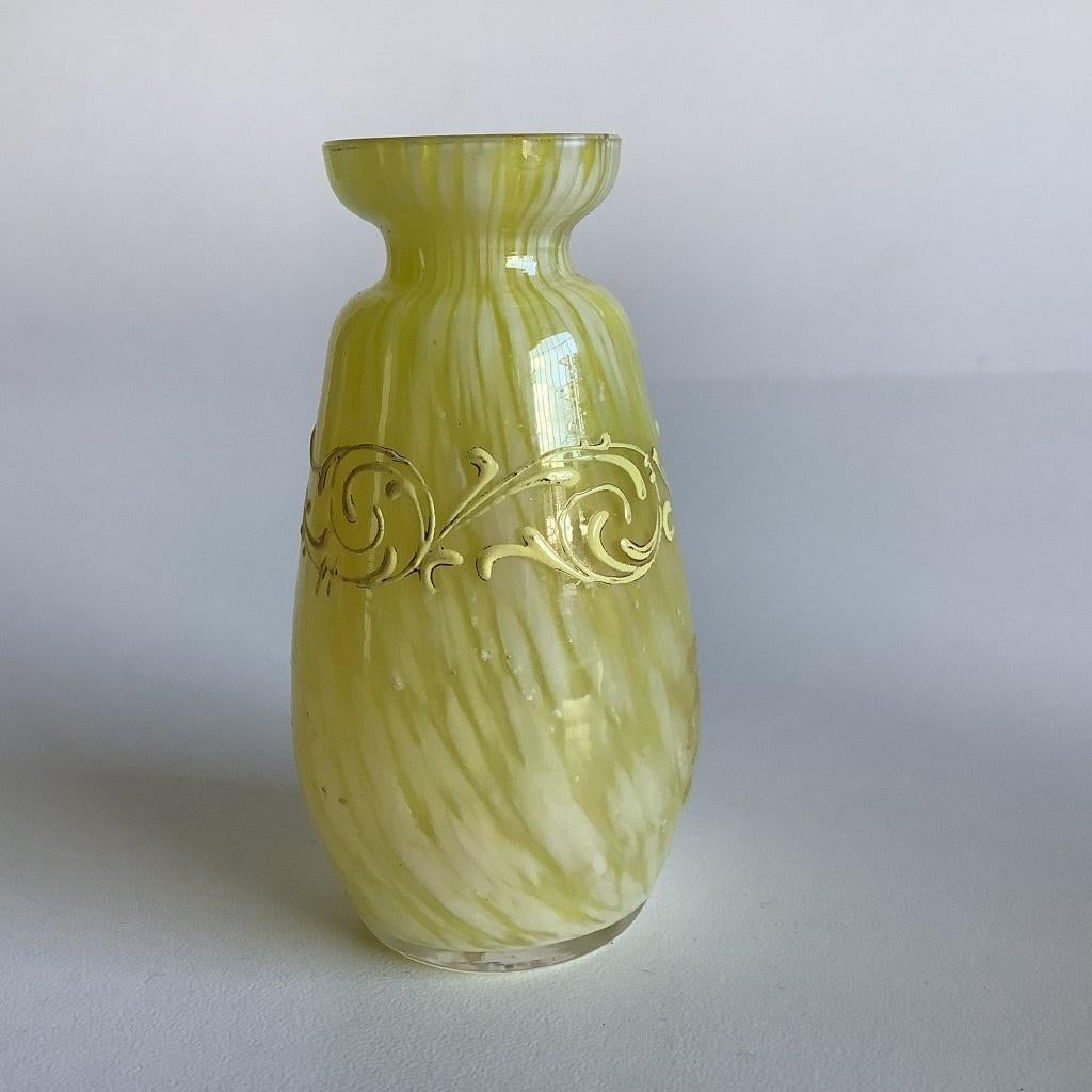 schattig klein geel Murano vaasje, Ophalen of Verzenden