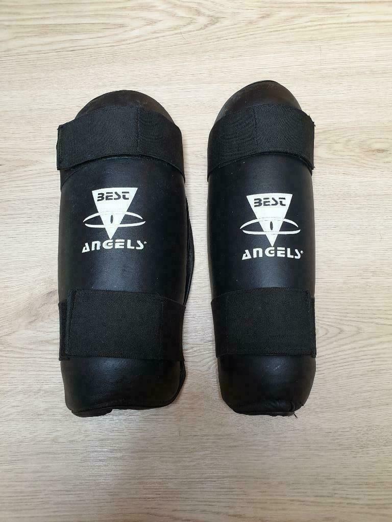 Protège tibia vinyl Best Angels, Sport en Fitness, Vechtsporten en Zelfverdediging, Ophalen of Verzenden, Gebruikt, Vechtsportbescherming