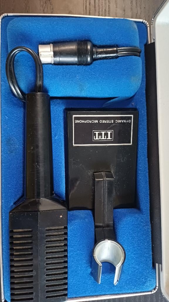 ITT dynamic stereo mic SM3 micro vintage, Muziek en Instrumenten, Ophalen of Verzenden, Gebruikt, Zangmicrofoon