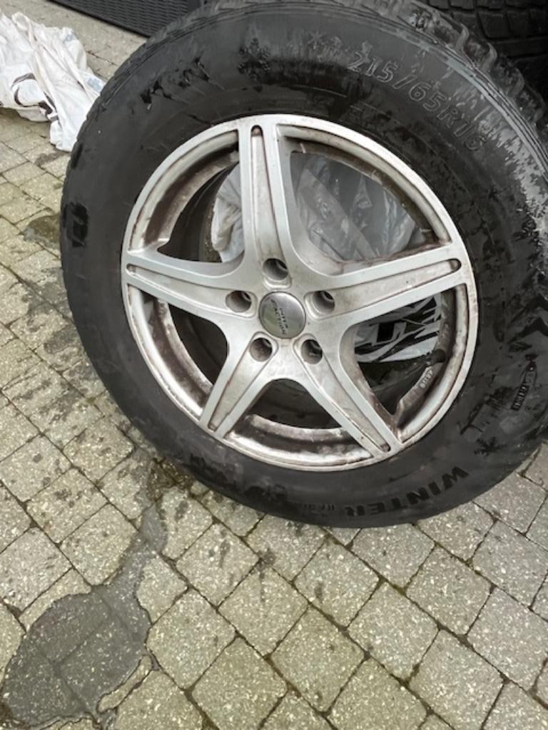 WINTERBANDEN OP VELG +, Ophalen, 17 inch, Winterbanden, Band(en)