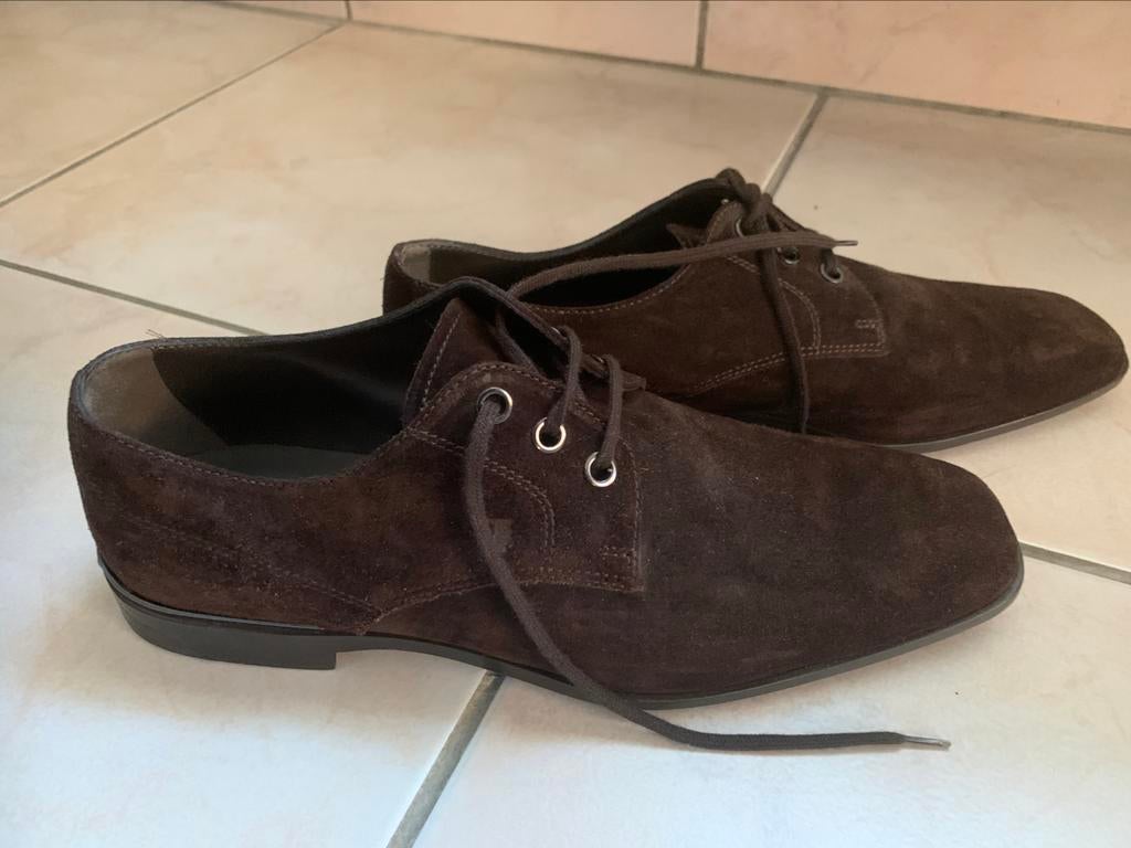 Klasse heren schoenen TOD’S 7 1/2 suède weinig gedragen, Ophalen of Verzenden