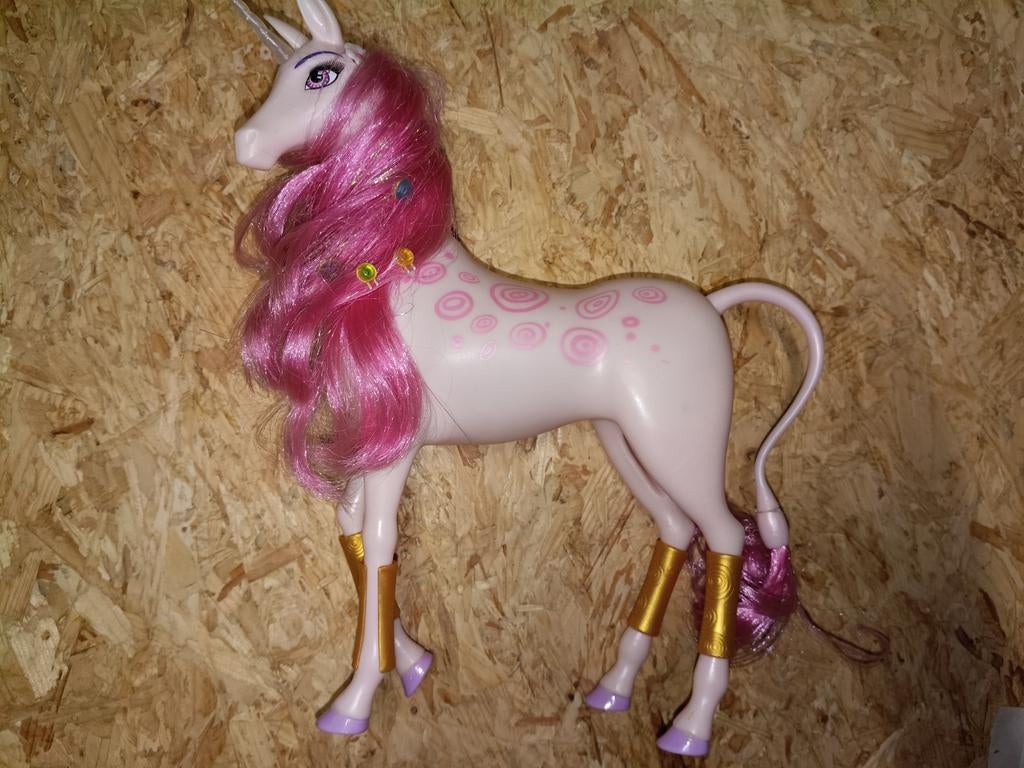 lyria het paard van Mia & Me, 25cm, Verzamelen, Poppen, Ophalen of Verzenden, Fashion Doll