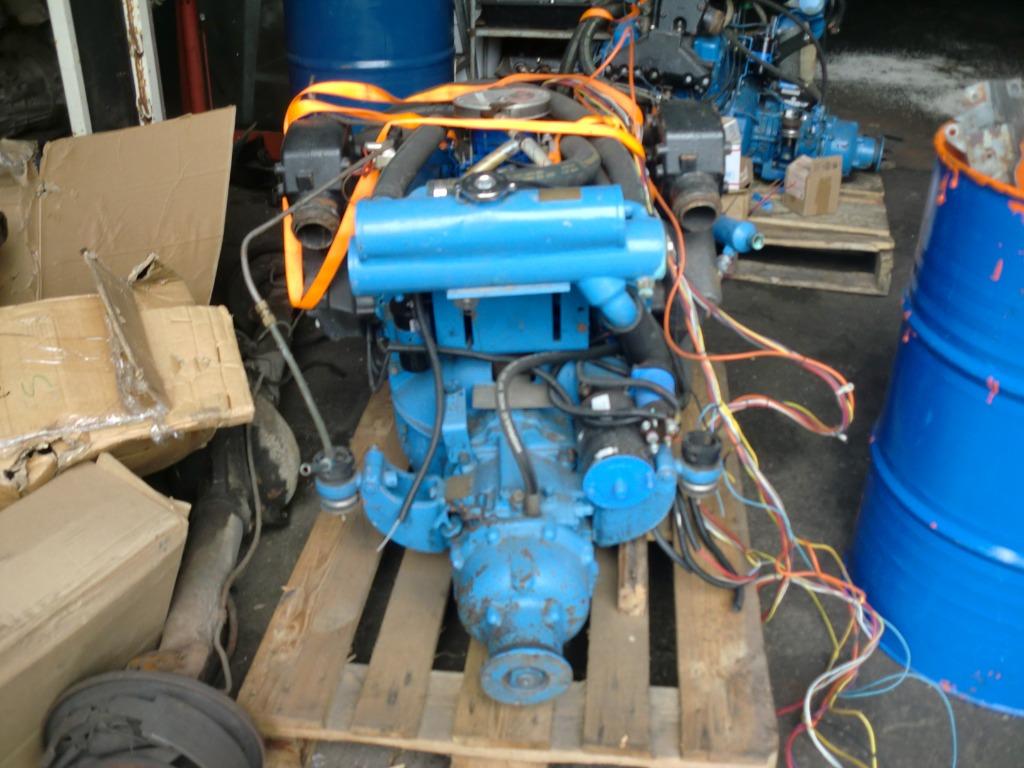 set 3.8 omc motoren links rechts 1982+-, Watersport en Boten, Ophalen, Gebruikt, Binnenboordmotor, Benzine