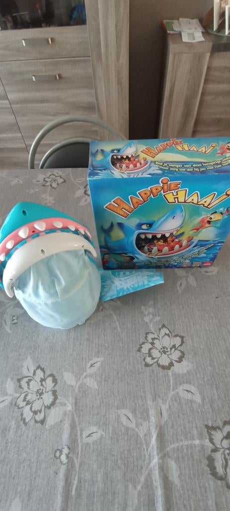 Happie haai spel, Hobby en Vrije tijd, Ophalen, Zo goed als nieuw