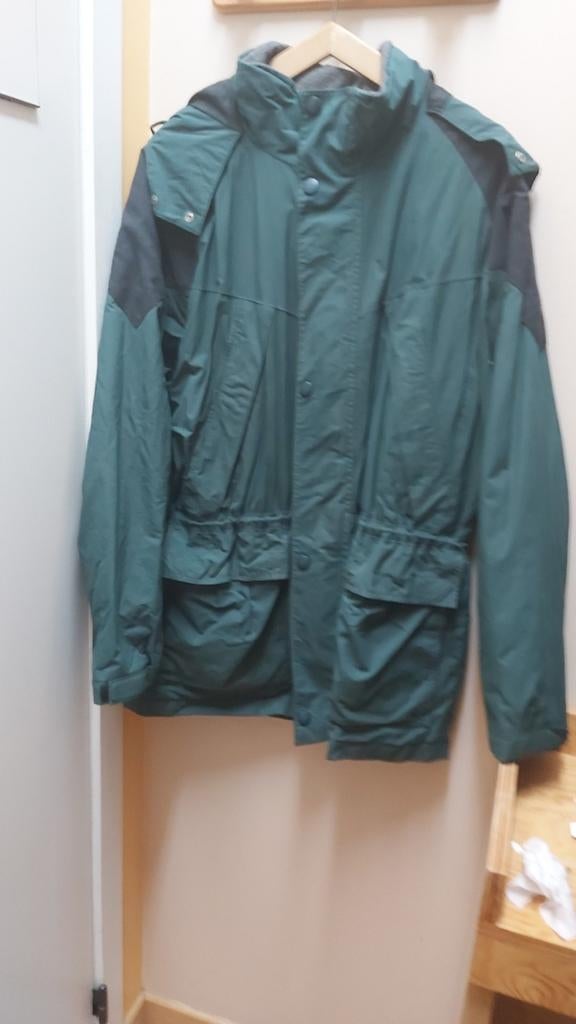 Manteau homme soldé + divers autres, Enlèvement, Comme neuf