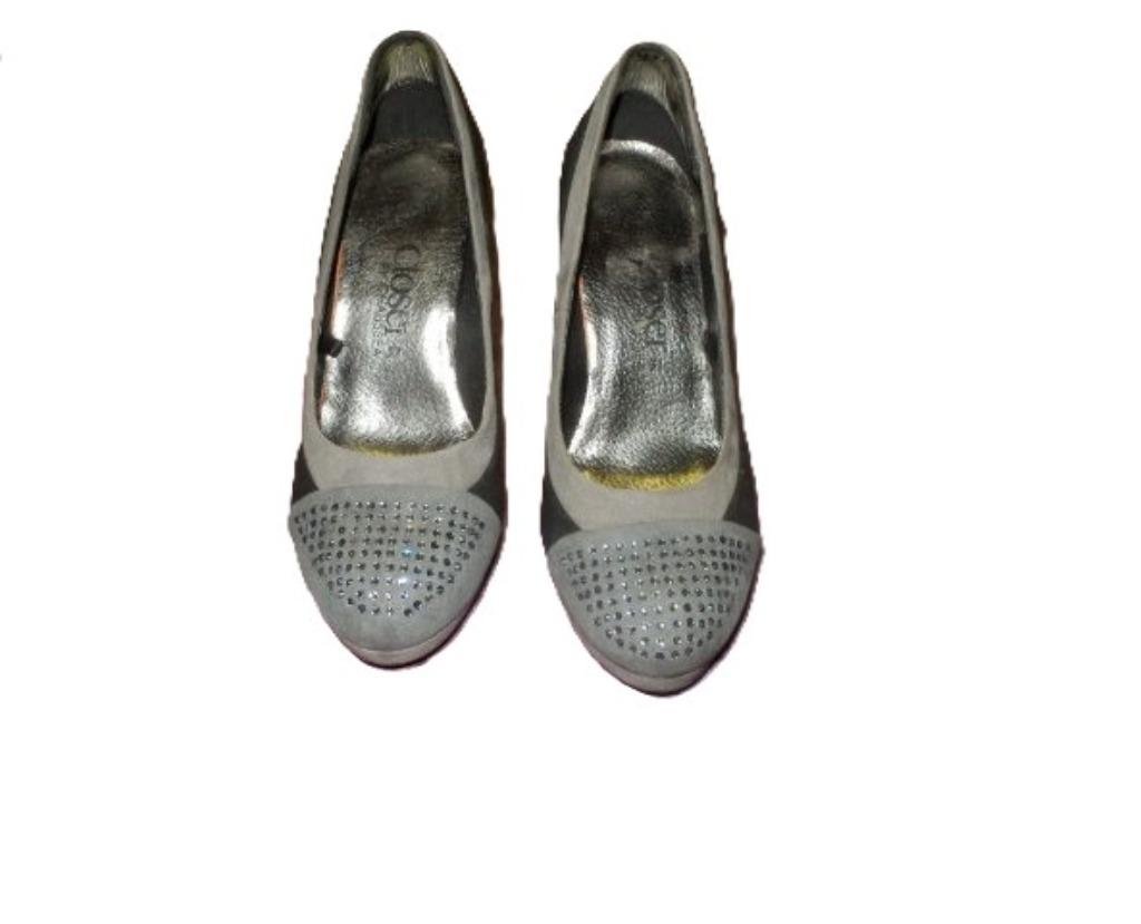 (28) - escarpins femme p.37 noir gris - chausséa -, Vêtements | Femmes, Enlèvement ou Envoi, Escarpins, Noir, Chaussea