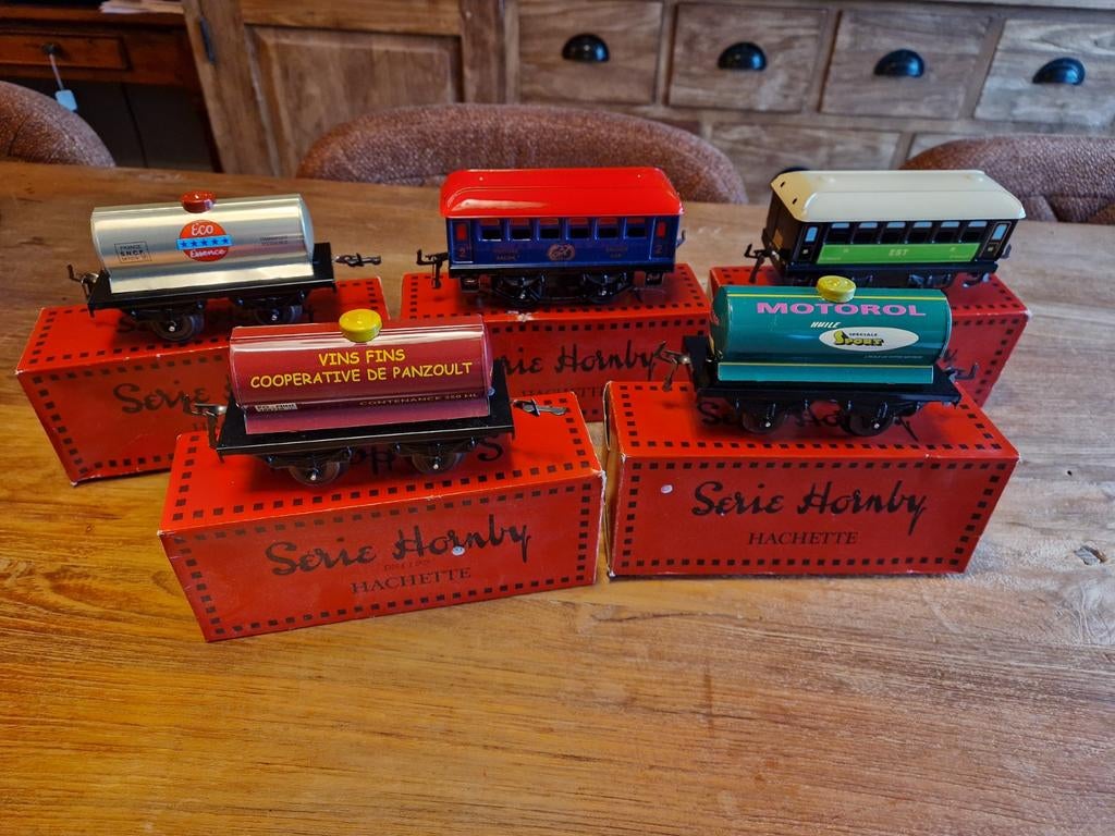 Lot van 5 wagons Hornby by Hachette O spoor nieuw, Enlèvement ou Envoi, Wagon