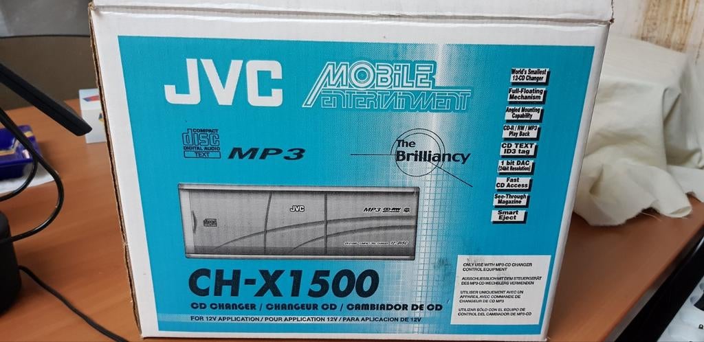 ‼️CHARGEUR 12 CD MP3 POUR AUTORADIO NEUVE DANS LA BOÎTE ‼️, Enlèvement, Neuf, Autres types, Avec lecteur de CD