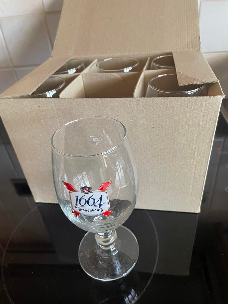 12 nouvelles lunettes de 1664 Kronenbourg, Collections, Enlèvement ou Envoi, Neuf