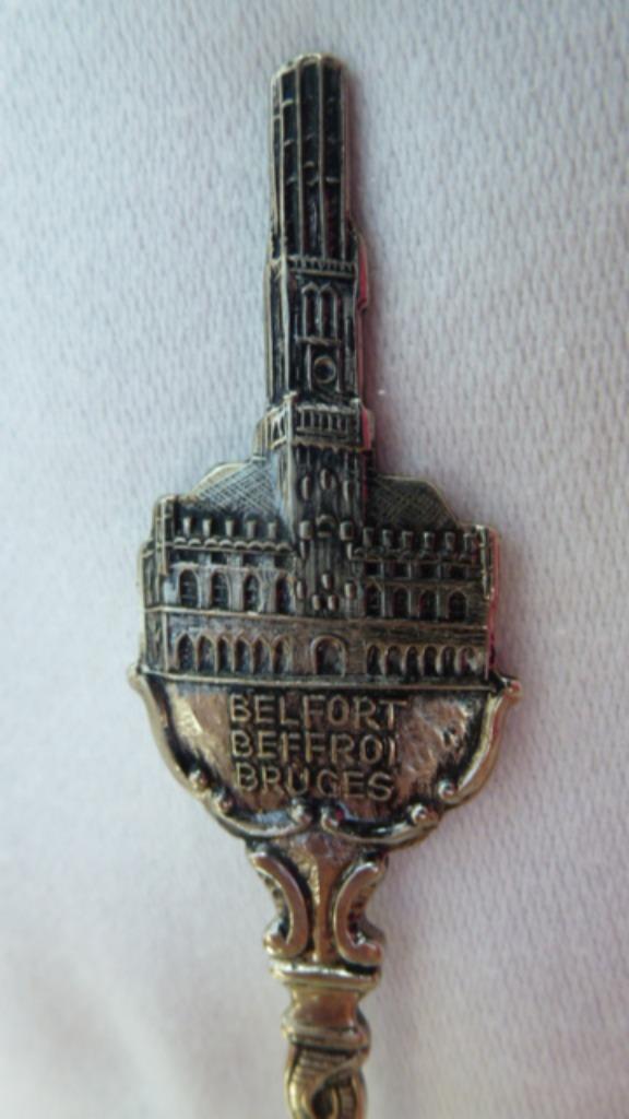 1 vieille cuillère Bruges Belfort Beffroi, Enlèvement ou Envoi, Utilisé, Métal, Couverts