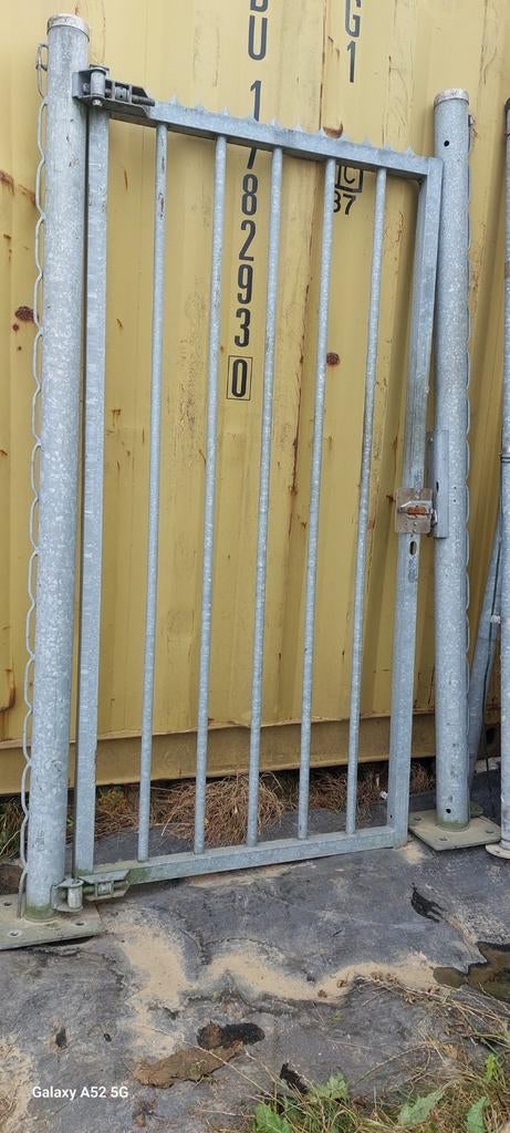 Zeer stevige professionele toegangspoort, hek, afsluiting
