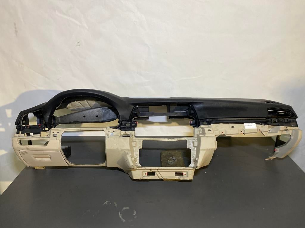 BMW F10 F11 Beige dashboard, Ophalen, Gebruikt, BMW