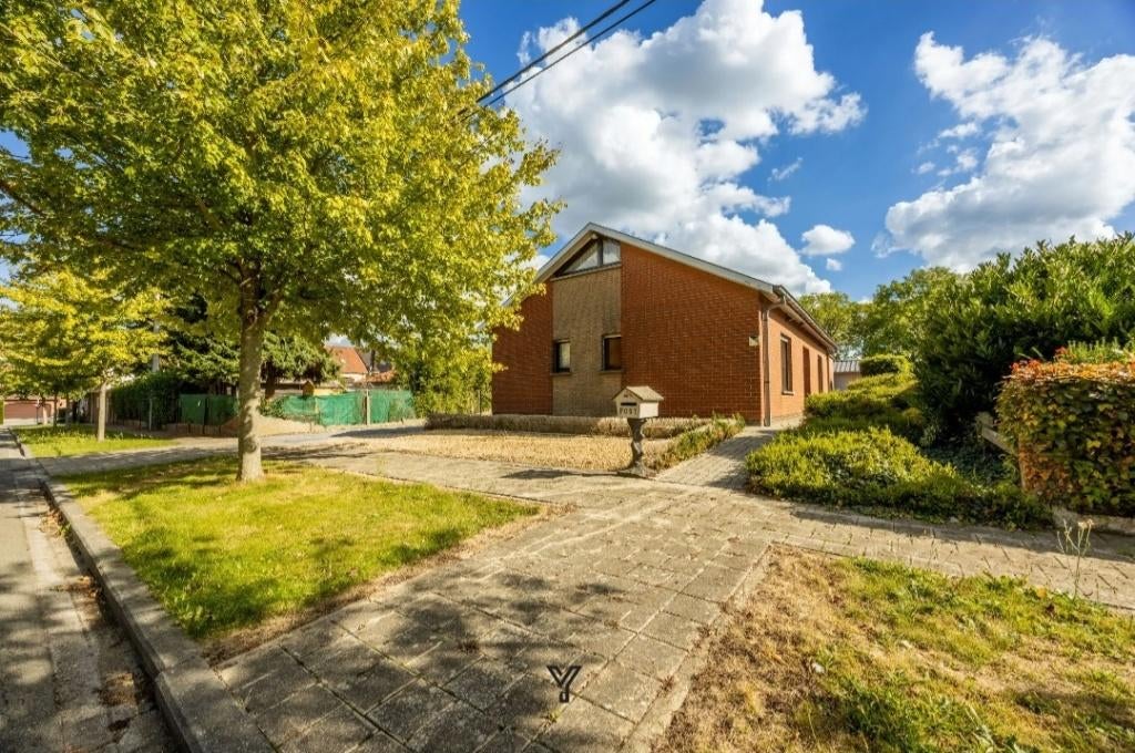 Traploze woning met zonnige tuin te 8552 Moen, Immo, Huizen en Appartementen te koop, 111 m², Vrijstaande woning, Provincie West-Vlaanderen