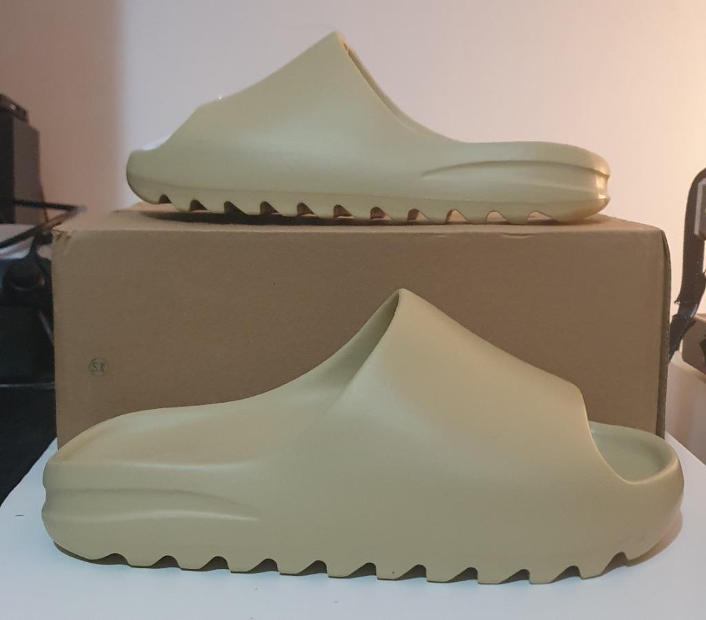 Yeezy Slide Desert Sand, Kleding | Heren, Schoenen, Sandalen, Nieuw, Ophalen of Verzenden, ADIDAS