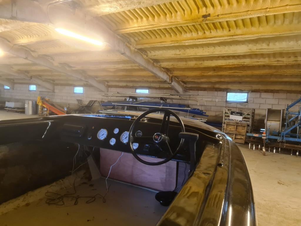 Italiaanse speedboat, Ophalen
