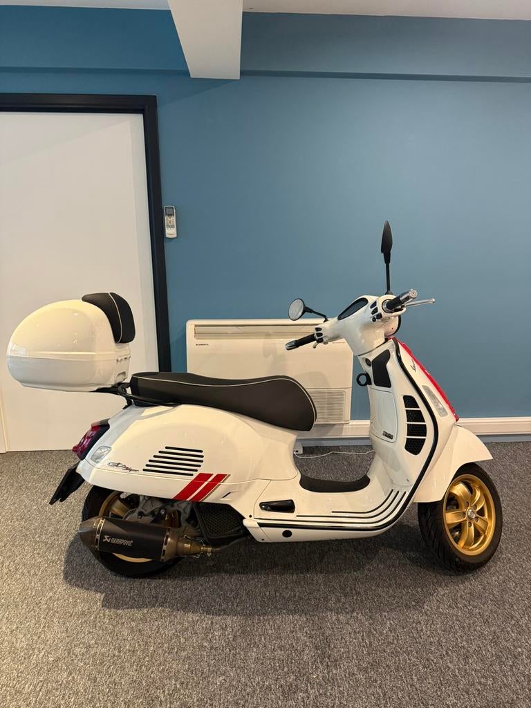 Vespa GTS 125 Super, Enlèvement, Comme neuf