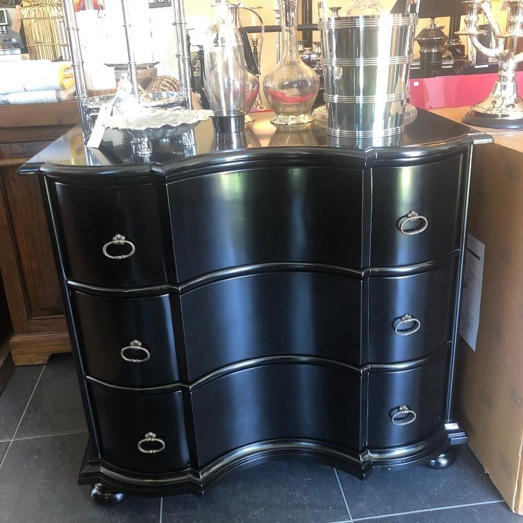 Nieuwe Ladekast Eichholtz - matzwart wax finish – aanbieding, Ophalen, 50 tot 100 cm, Zo goed als nieuw, 3 of 4 laden