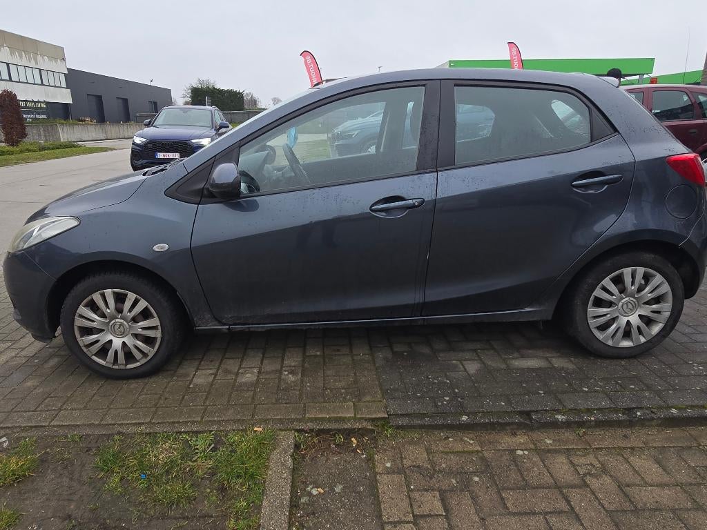 Mazda 2 1.4d 2009 205.000 km Airco Export, Autos, Mazda, Achat, 50 kW, Entreprise, Boîte manuelle