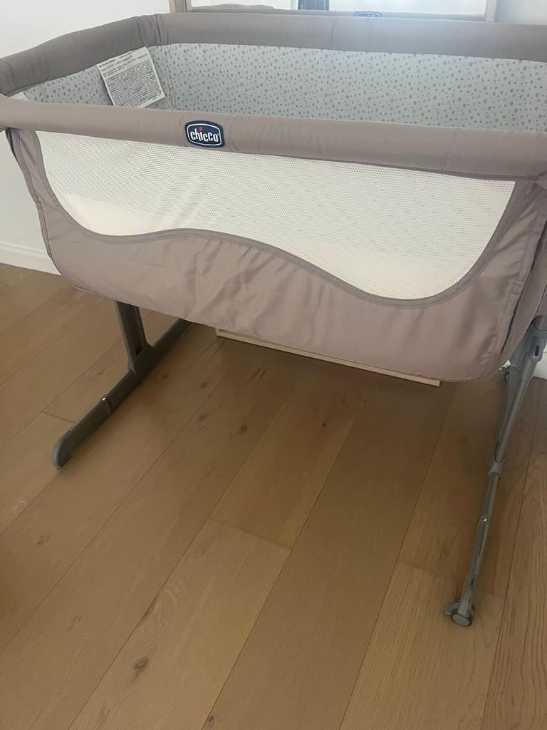 Co sleeper Chicco next 2me, Enlèvement, Comme neuf