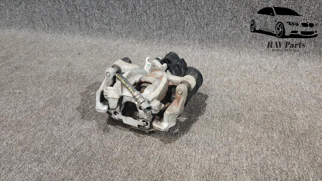 BMW F40 F39 F45 F46 F48 Actuator EMF Remzadel Achter Links, Ophalen of Verzenden, Gebruikt, BMW