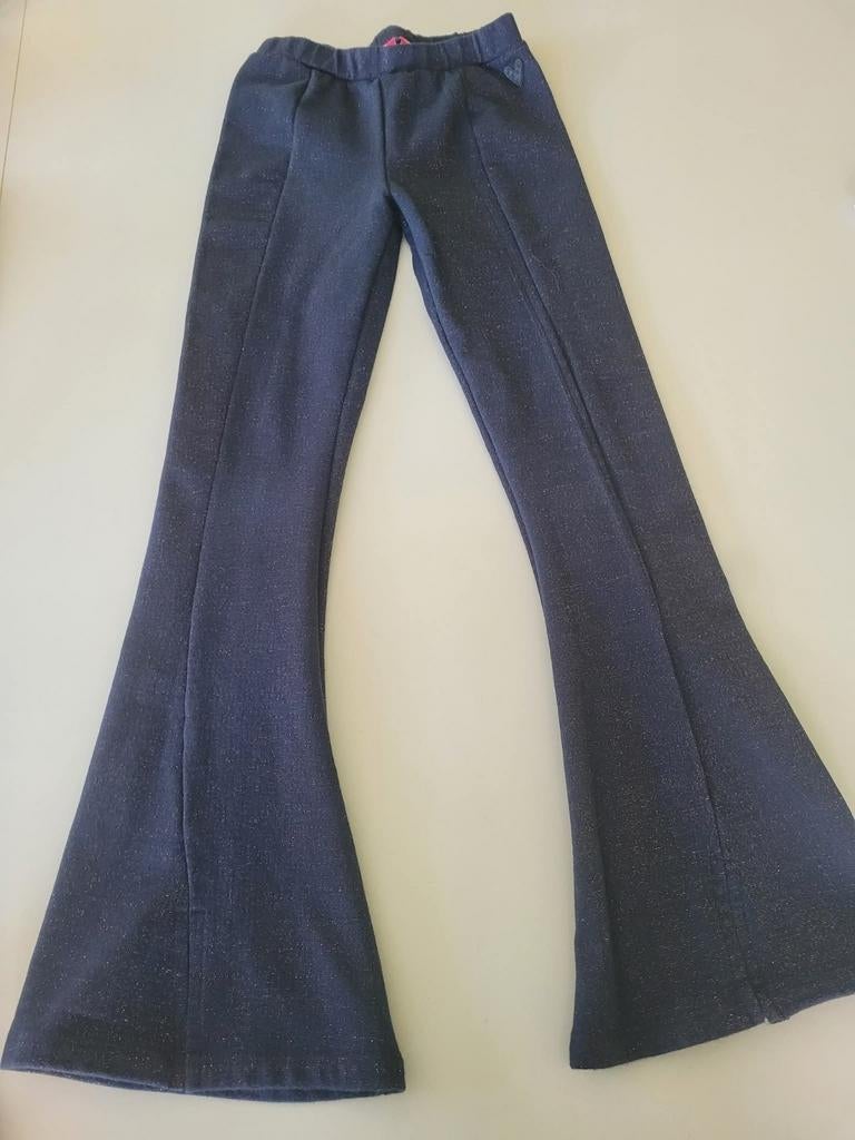 Donkerblauwe glitterbroek met olifantenpijpen flared mt 140, Ophalen of Verzenden, Zo goed als nieuw