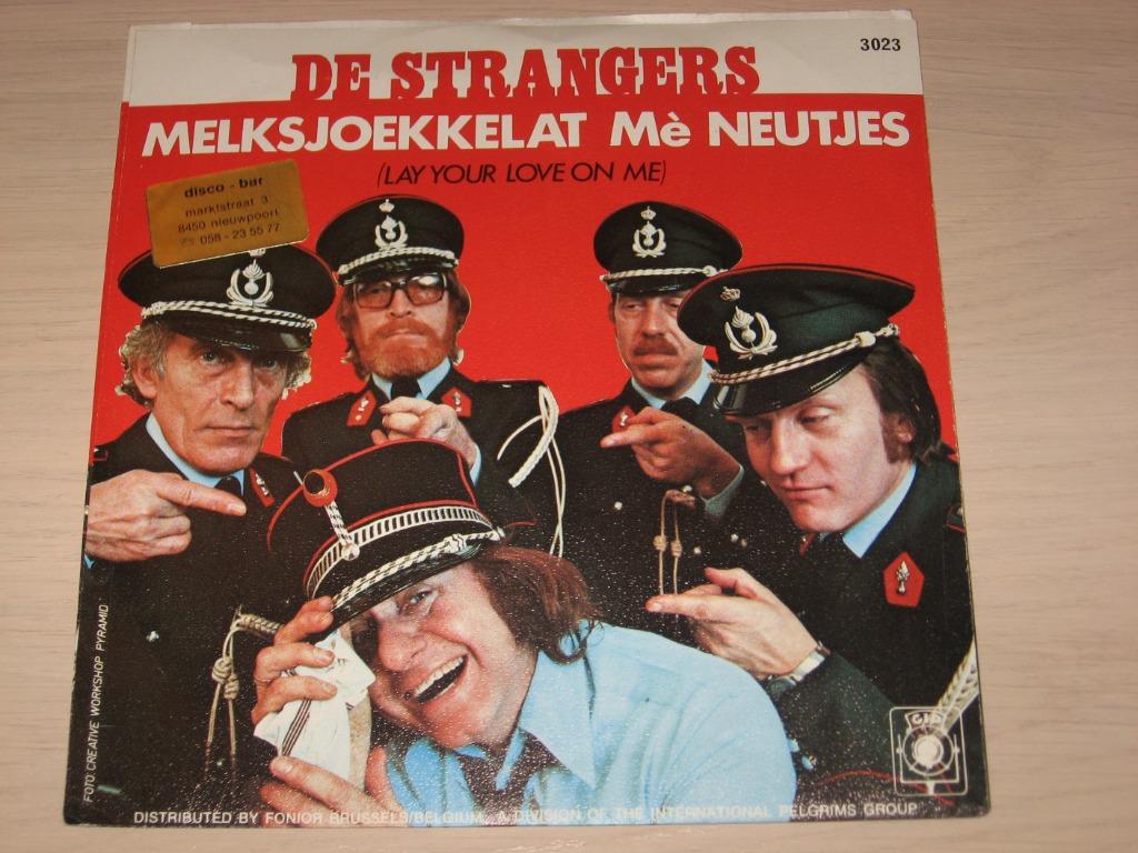 Disque vinyl 45 tours De Strangers Bij De Rijkswacht, Ophalen of Verzenden, Zo goed als nieuw, Pop