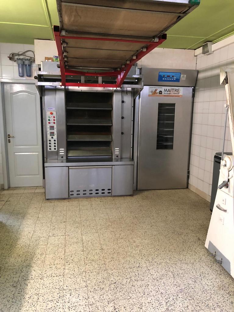 Four boulangerie, Ophalen, Brood en Banket