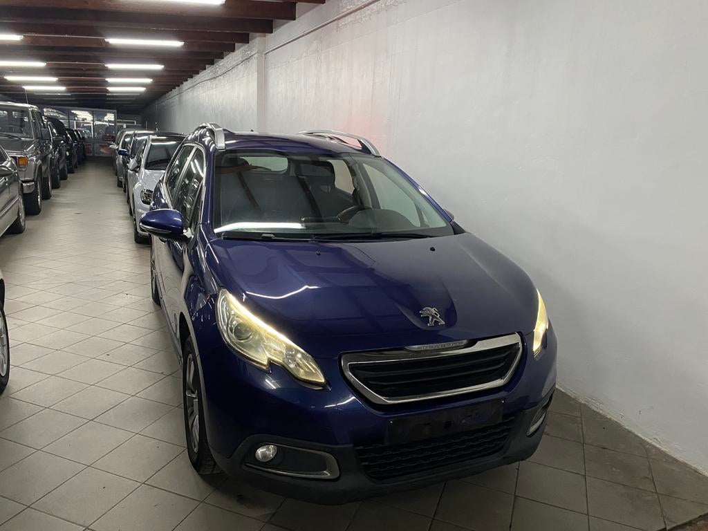 Peugeot 2008 1.6 HDI Active, Achat, Entreprise, Boîte manuelle, Entretenue par le concessionnaire
