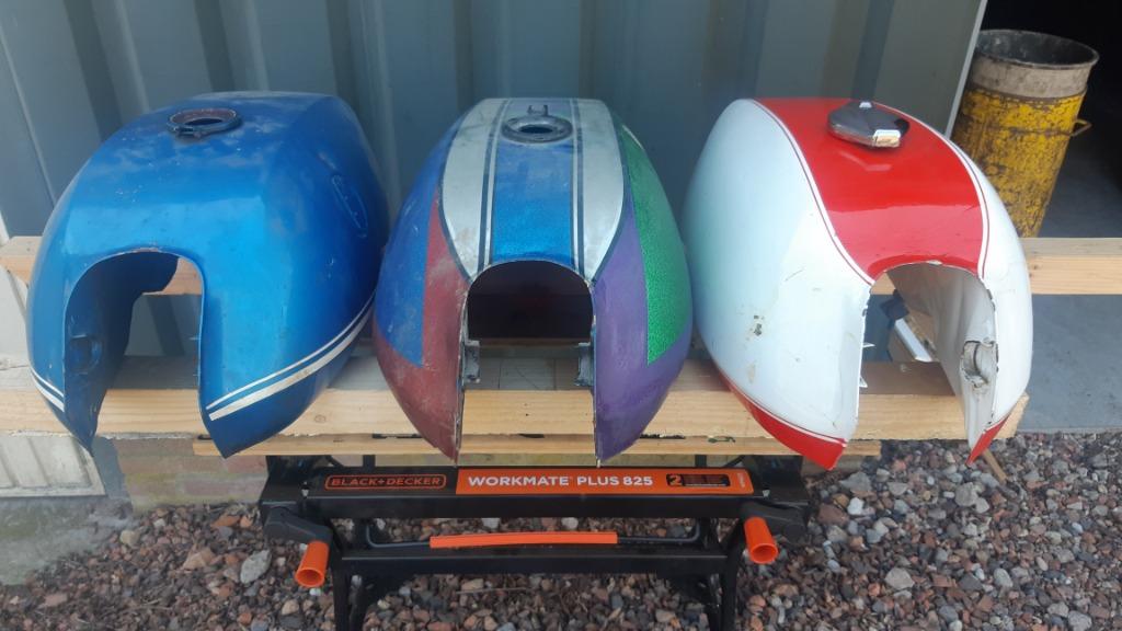 Laverda 750 SF tanks, 2x voor 750 met 36 mm carbs, 1 voor 29, Ophalen of Verzenden, Gebruikt