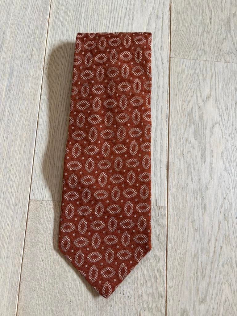 Stropdas Van Gils, 100% zijde Perfece staat, Vêtements | Hommes, Cravates, Enlèvement ou Envoi, À motif, Brun, Van Gils
