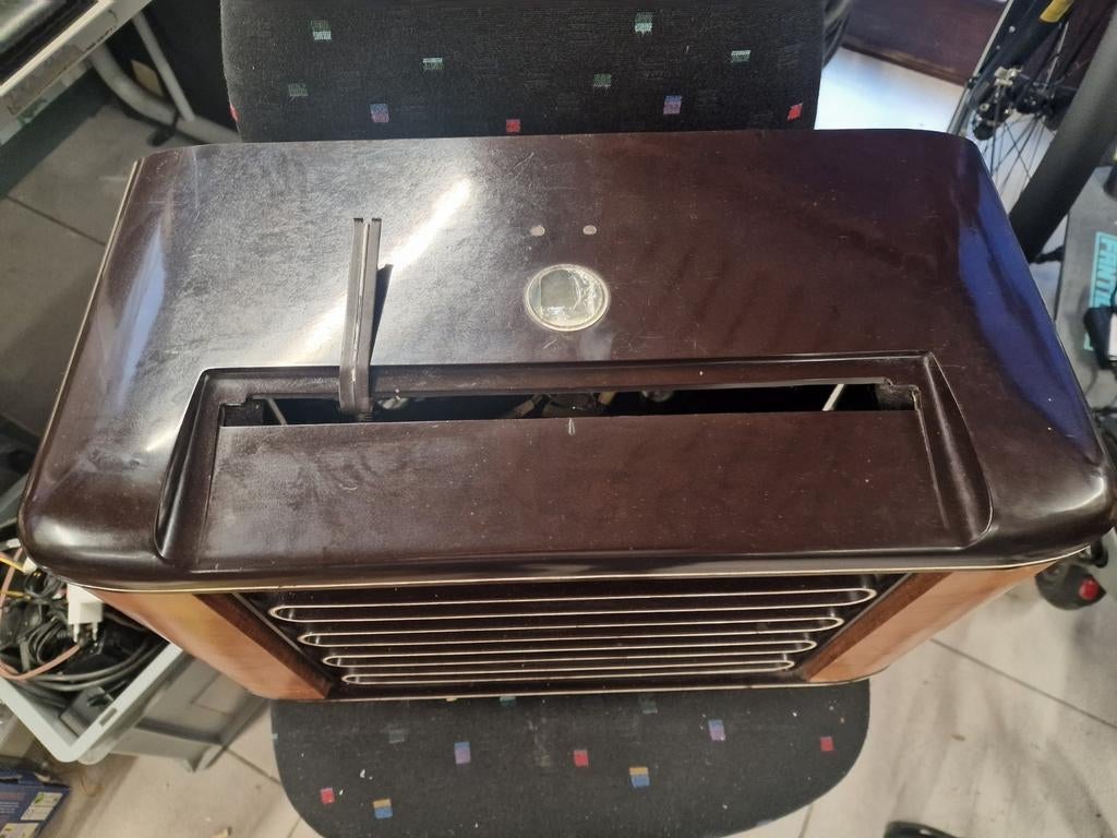 Radio Philips vintage, Enlèvement