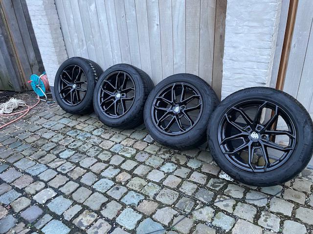 Porsche cayenne velgen, Ophalen, Band(en)