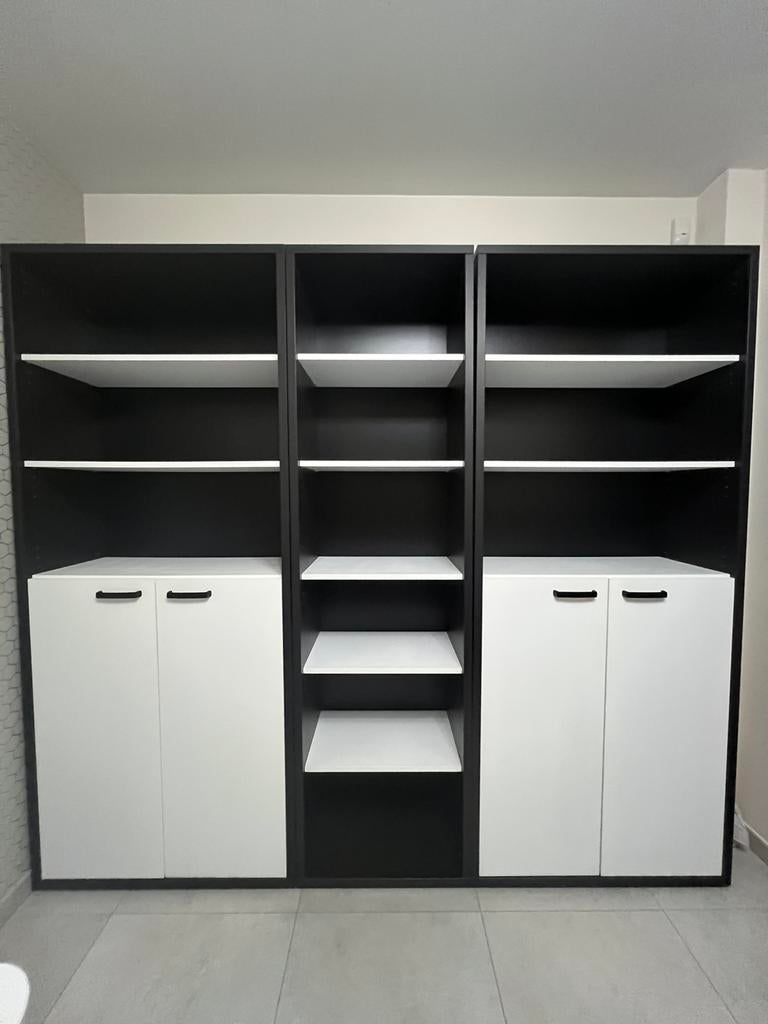 Lot de 3 bibliothèques, 25 à 50 cm, Avec porte(s), Comme neuf, Enlèvement