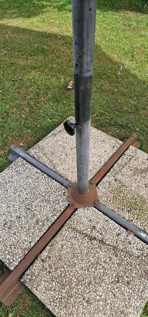 pied pour parasol et dalles en gravie, Enlèvement