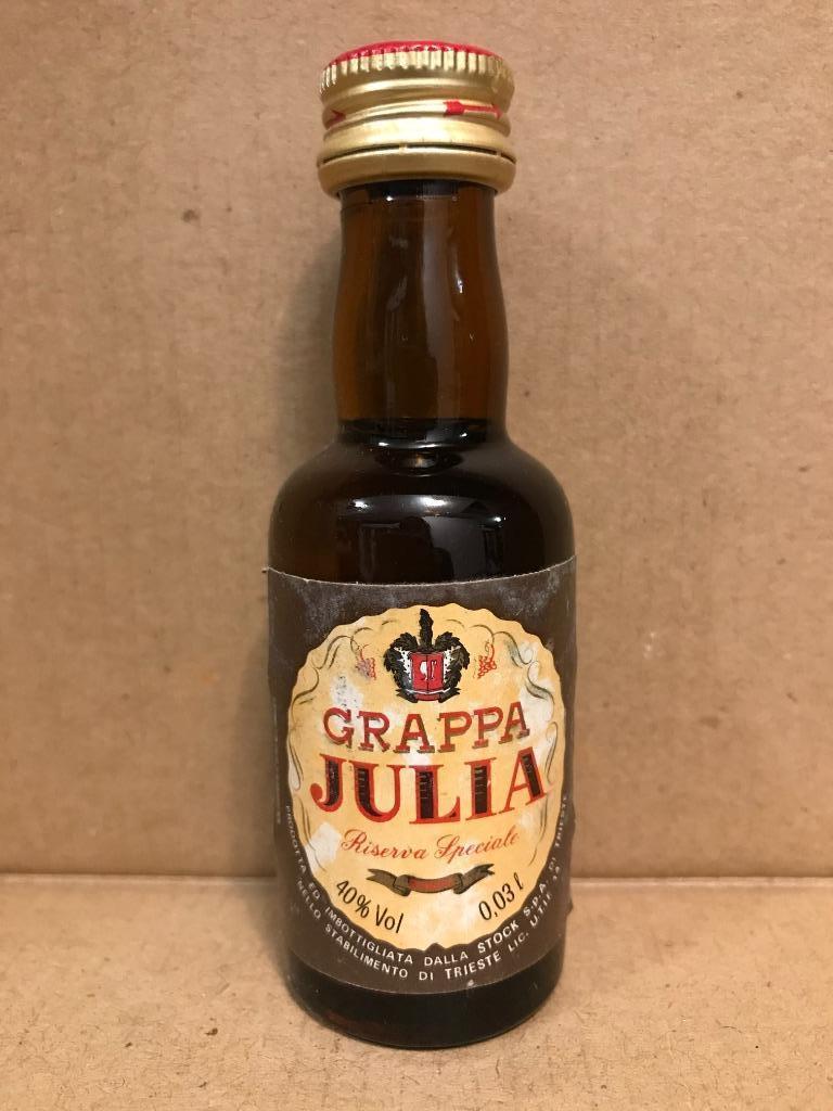 Grappa Julia - Stock - Proefflesje alcohol - 3 cl, Overige typen, Nieuw, Vol, Italië