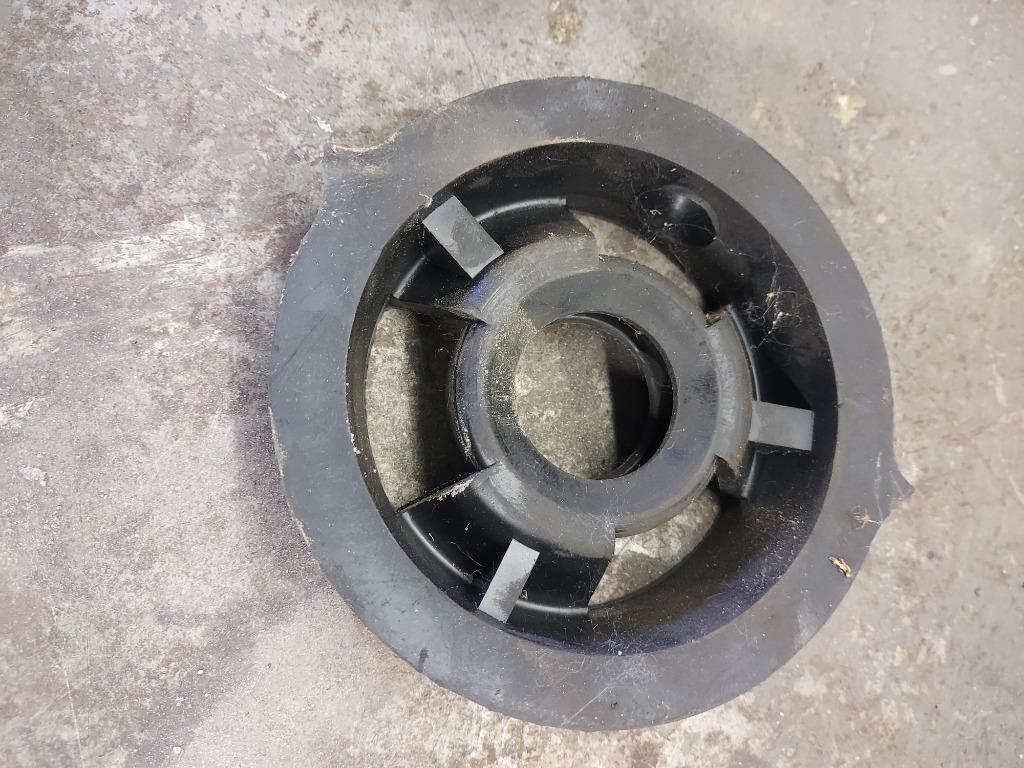 Volvo 144 rubber cardan, Auto-onderdelen, Ophalen, Nieuw, Volvo