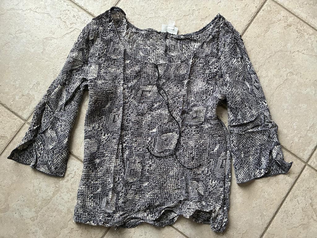 haut manches 3/4 femme Kiabi - imprimé gris noir beige ou cr, Kleding | Dames, Topjes, Gedragen, Maat 38/40 (M), Grijs, Korte mouw