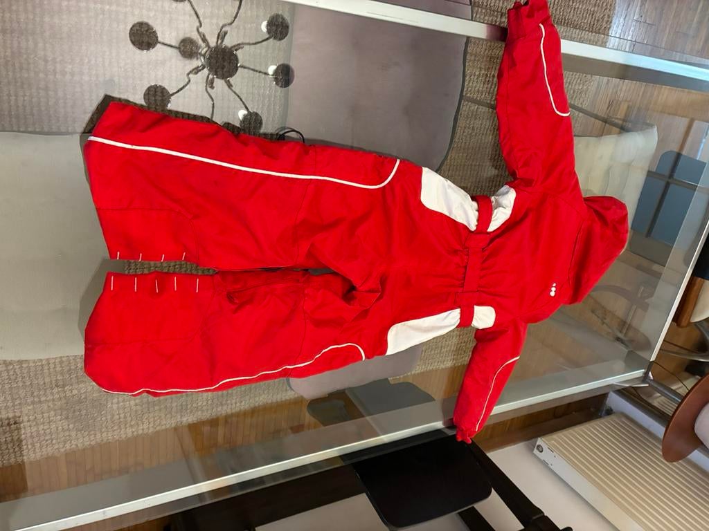 Combinaison de ski rouge pour enfant de 4 ans, Sports & Fitness, Enlèvement, Comme neuf, Ski