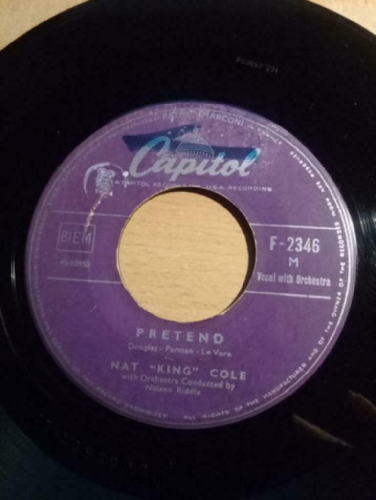 Nat King Cole – Pretend / Don't Let Your Eyes Go Shopping, Cd's en Dvd's, Gebruikt, Overige formaten, Ophalen of Verzenden, 1940 tot 1960