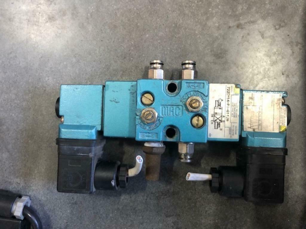 Distributeur pneumatique - Pneumatisch ventiel - MAC VALVES, Enlèvement ou Envoi, Utilisé