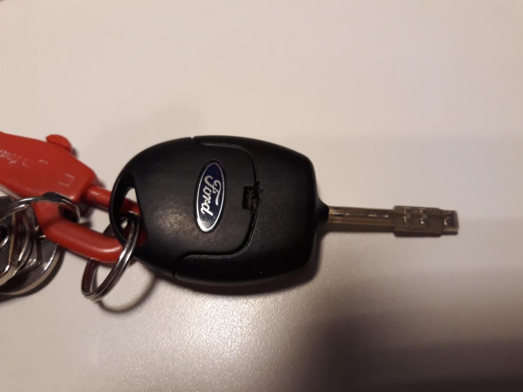 FORD Focus clé de réserve ( perdue/ retrouvée ), Autos : Pièces & Accessoires, Habitacle & Garnissage, Ford, Révisé, Enlèvement ou Envoi