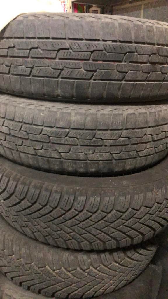 lot de 6 pneus 165/65 R15 hiver, Autos : Pièces & Accessoires, 15 pouces, Pneus hiver, Pneu(s), Enlèvement