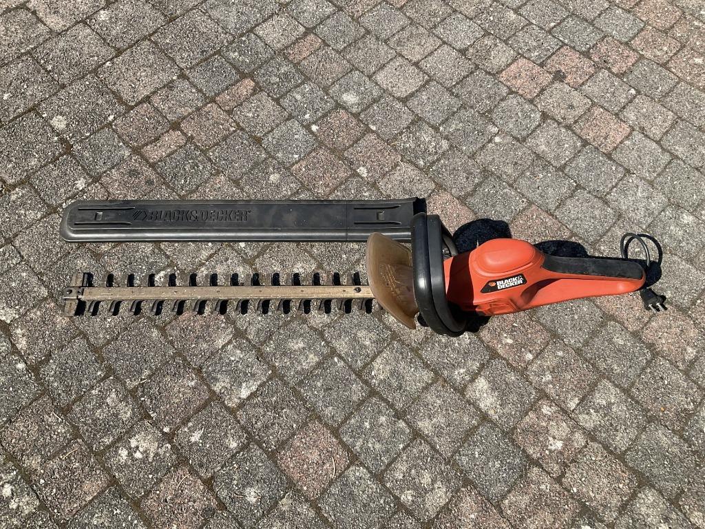 Heggeschaar BLACK EN DECKER, Ophalen, Gebruikt, Elektrisch, Black&Decker