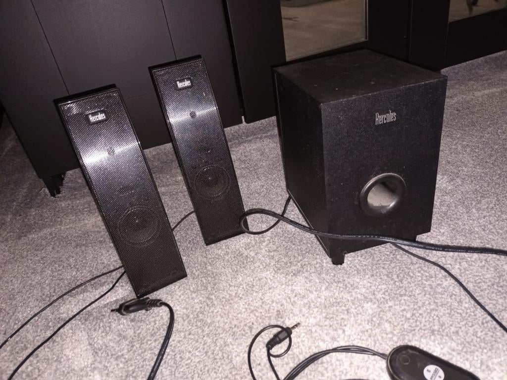 hercules xps 2.1 - 8 watt, Computers en Software, Pc speakers, Ophalen of Verzenden, Gebruikt