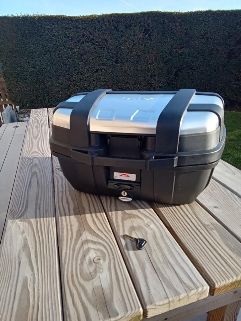 Top Case GIVI MONOKEY TREKKER 52 L Universel., Ophalen of Verzenden