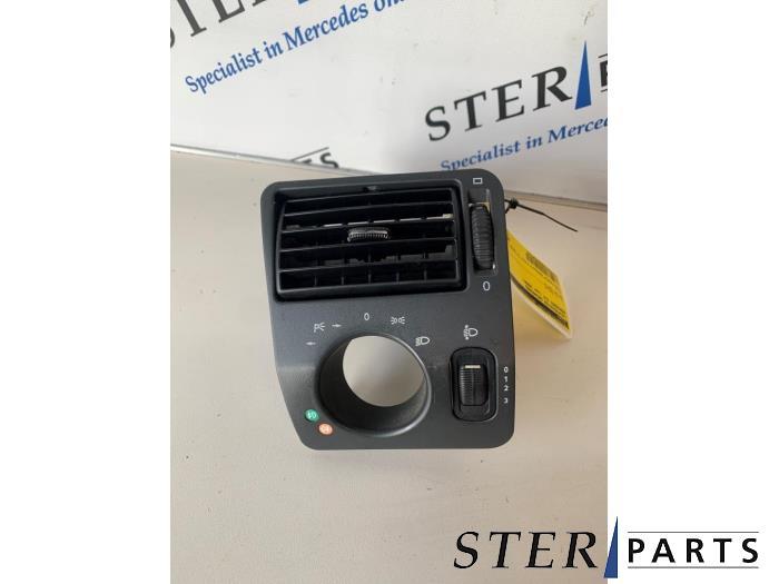 Luchtrooster Dashboard van een Mercedes SLK, Gebruikt, -, Ophalen of Verzenden, -