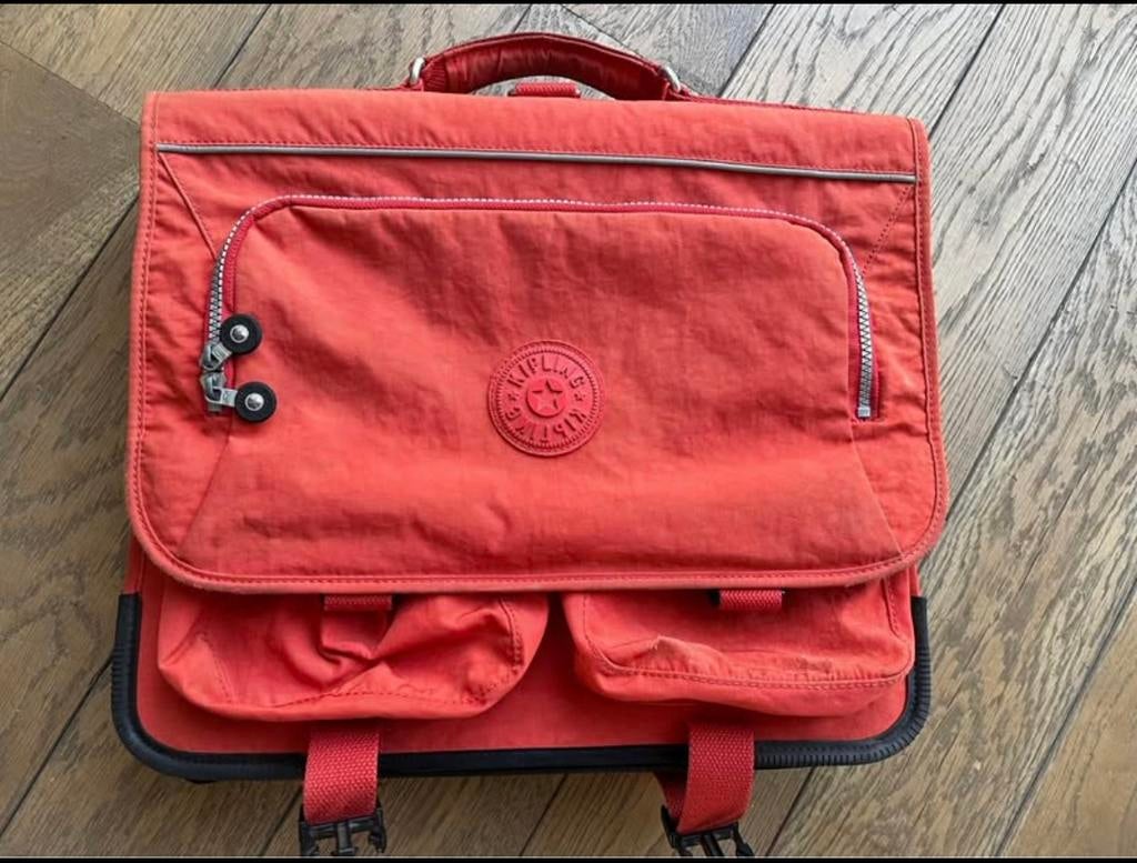 Cartable Kipling et son petit singe, Enlèvement, Utilisé