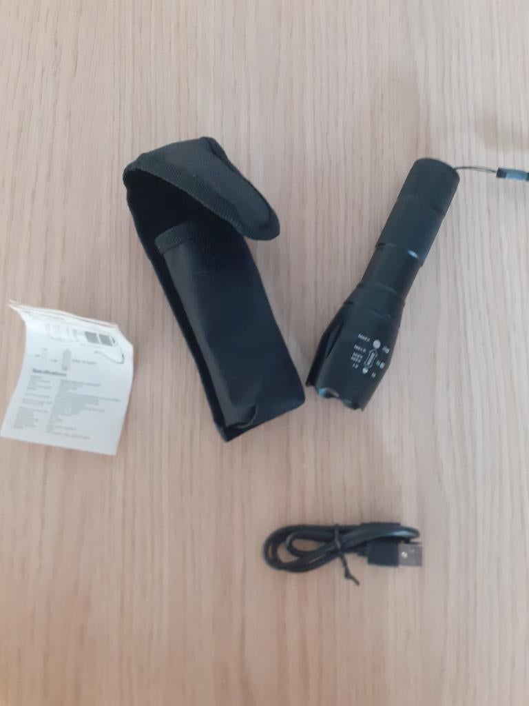 Hyundai zaklamp, Caravans en Kamperen, Ophalen of Verzenden, Nieuw