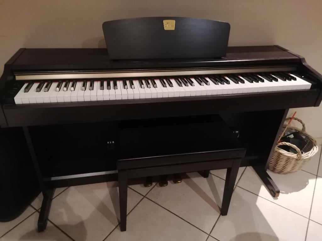 Piano (Yamaha Clavinova), Ophalen, Gebruikt, Bruin, Piano