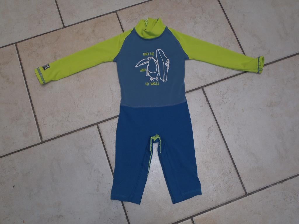 zwempak jumpsuit maat 68, Kinderen en Baby's, Kinderkleding | Kinder-zwemkleding, UV-zwemkleding, Badpak, Ophalen of Verzenden